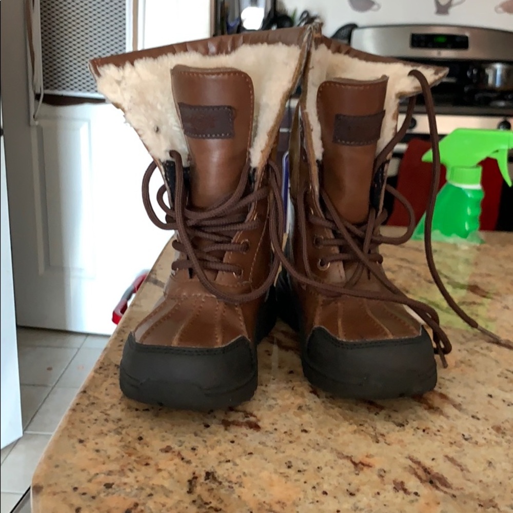 Uggs Butt II BOOTS